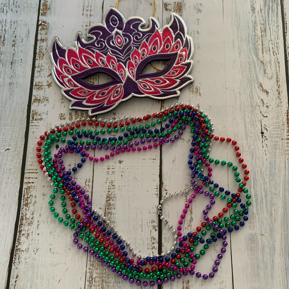 Mardigrass costume